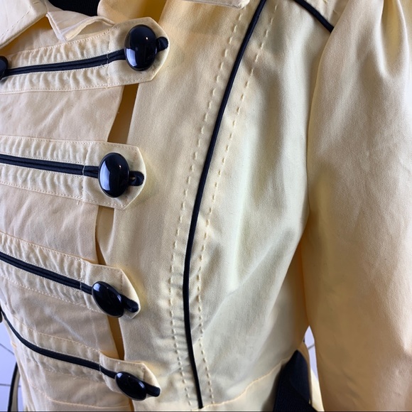 Candies Yellow Sargent Pepper Military Look 3/4 Classic Trench Coat Size Medium - Picture 8 of 15